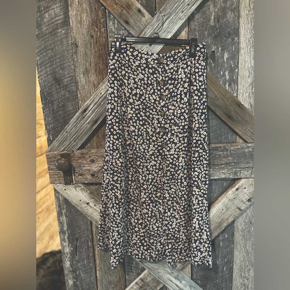 Mid-length Floral Navy Skirt